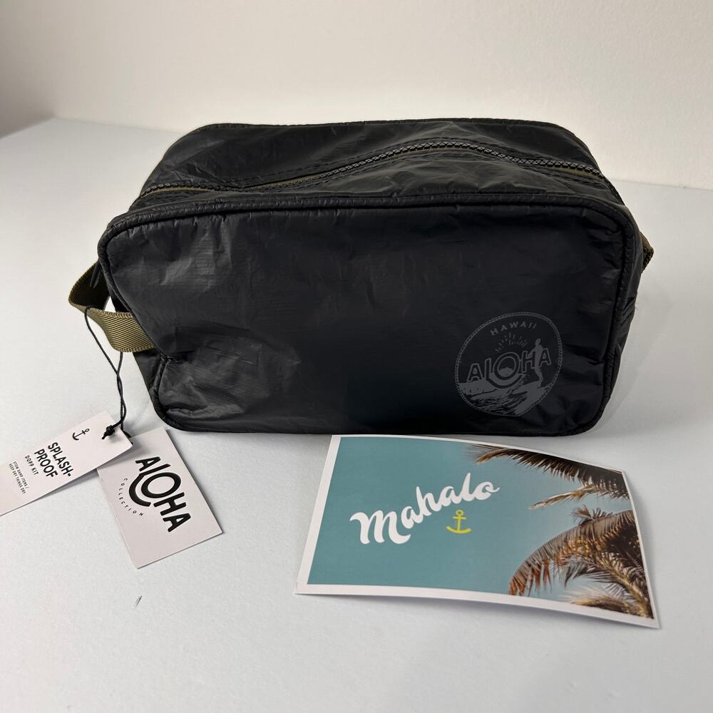 NWT ALOHA Collection Waikīkī Seal Kit Black Toiletry Bag Travel